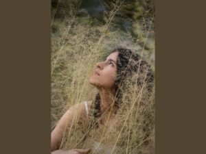 Young Musician Vedoci Lekhi releases her latest song ‘Watersky’
