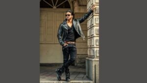 From being an ace bodybuilder and fitness model to also becoming a known digital creator, meet Arhan Ansari