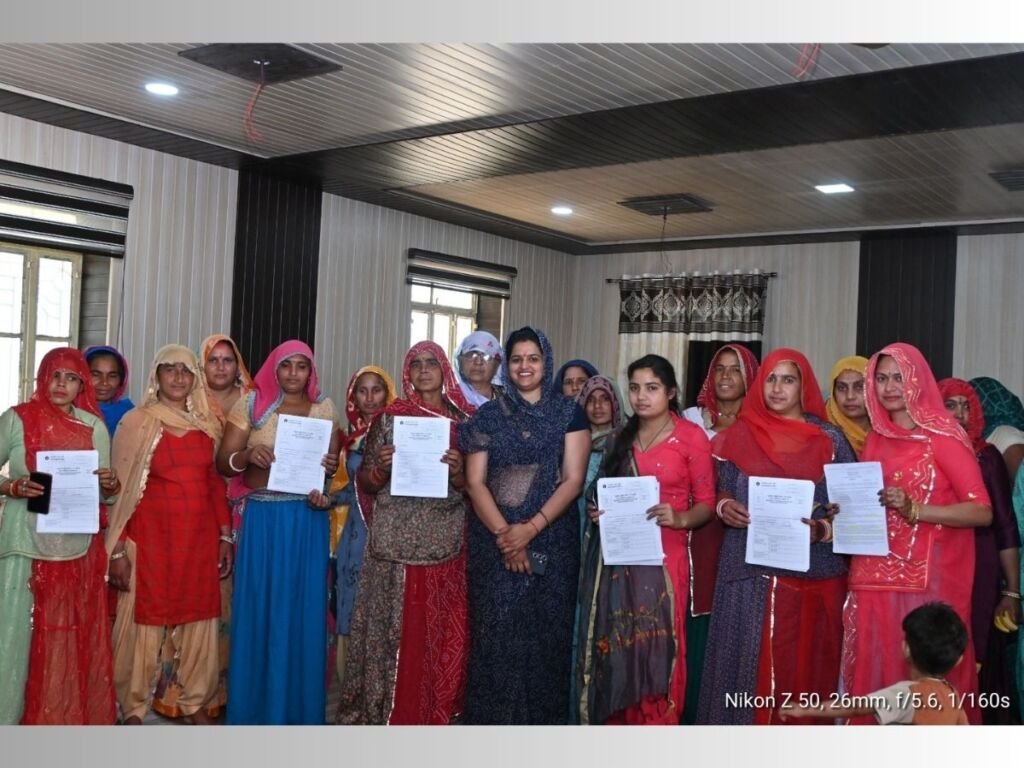 SBI & Rajasthan’s Women Sarpanch Neeru Yadav Organise the Financial Awareness Program