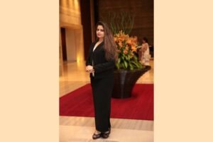 Meet Dr. Akshaya Jain, the Undisputed Queen of Cosmetology in Pune-World News Network   