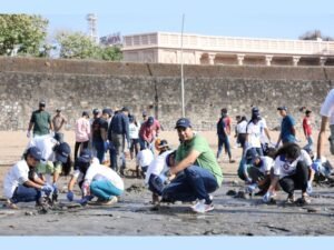 Sugee Group showcases enthusiastic participation in Dadar Beach Clean – up Drive 2023