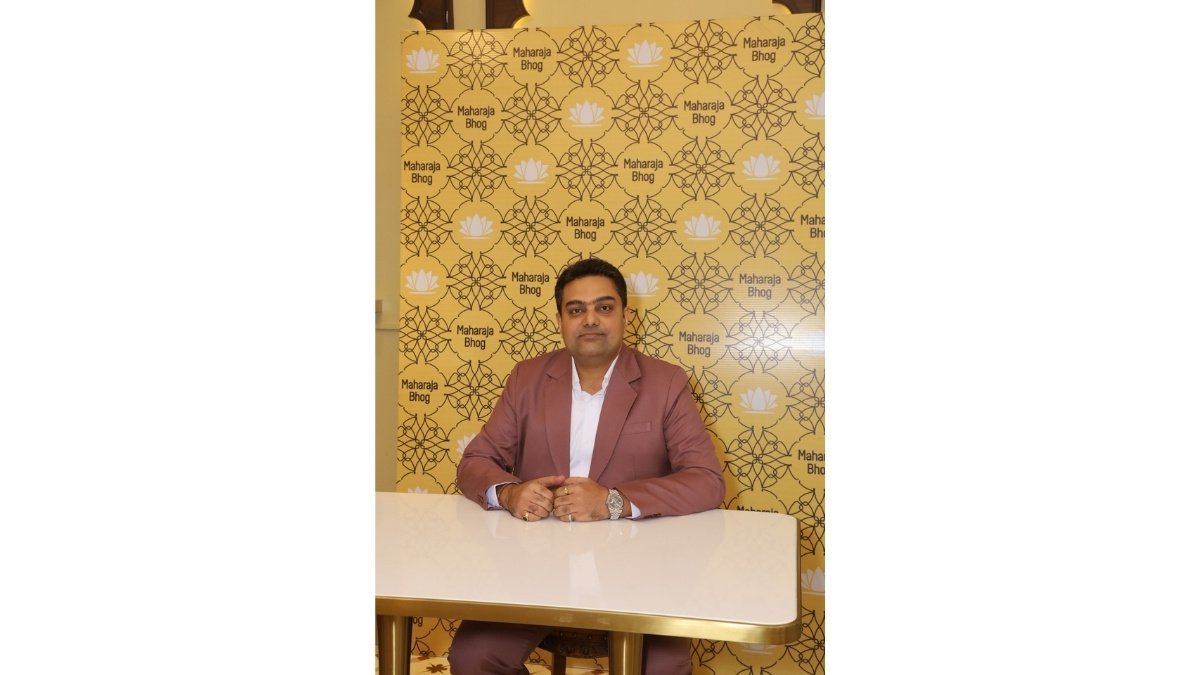 Experience-the-Royal-Thali-Dining-Tradition-Now-Closer-to-Home