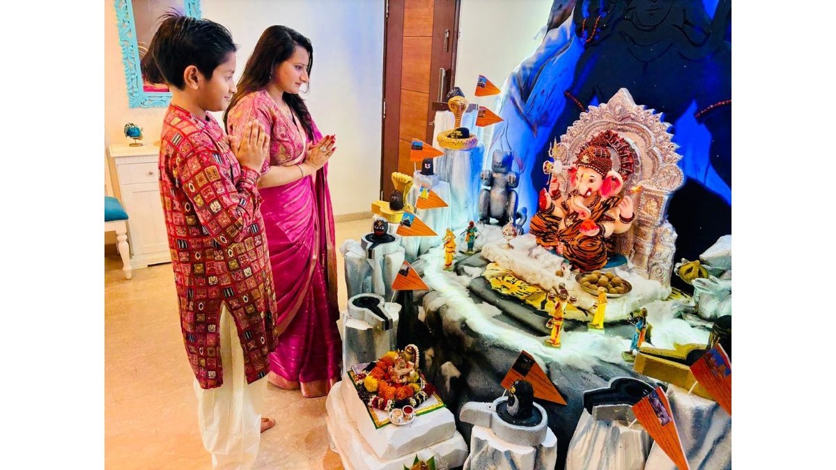 Khyati-Gajivala-Gandhi