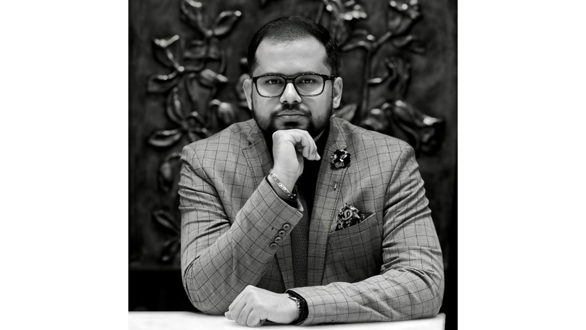 Mr-Oushnik-Chandra-CEO-P-C-Chandra-Jewellers